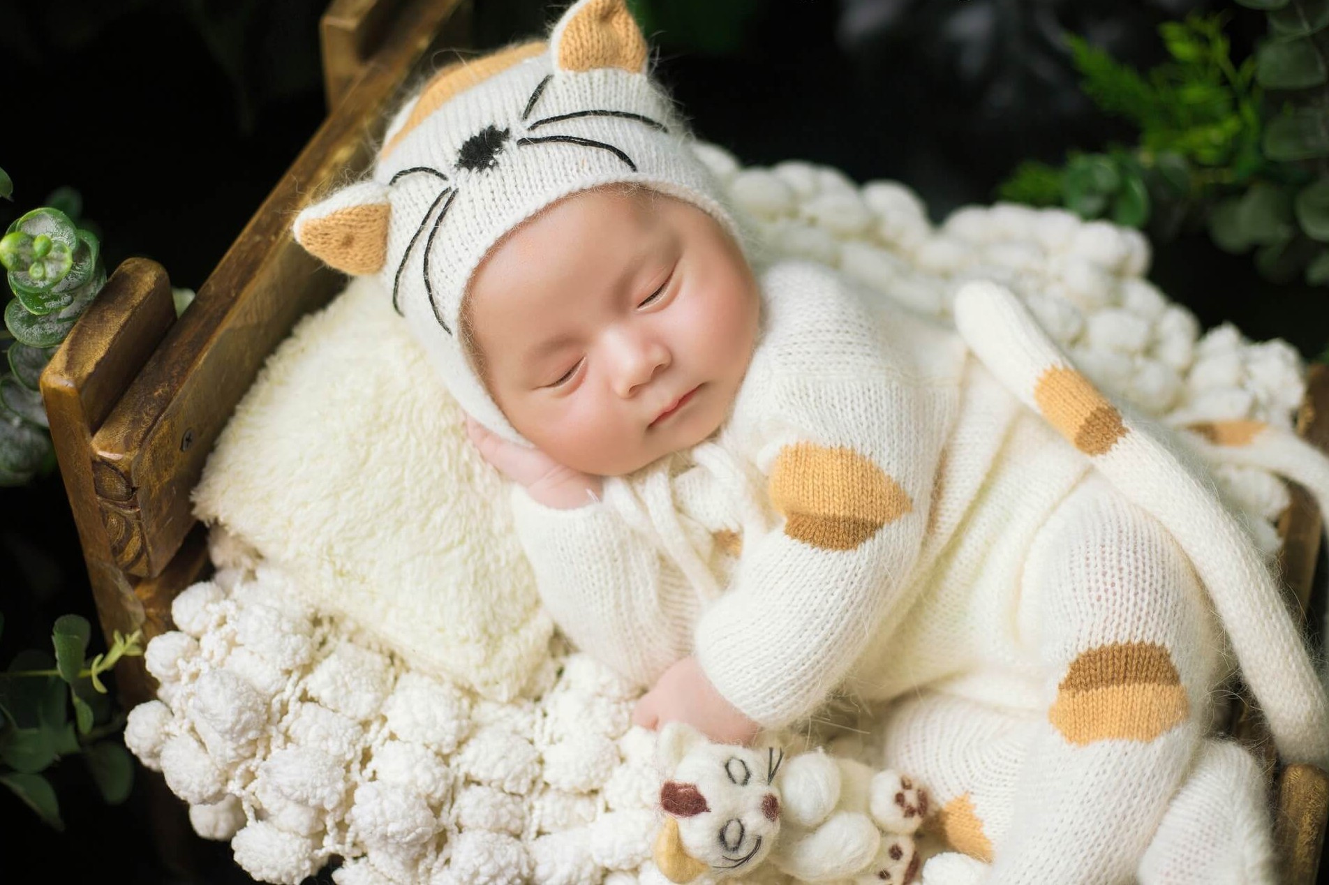 20+ Tên Con Gái Lót Chữ Hoài Hay, Ý Nghĩa, Độc Đáo Cho Bé