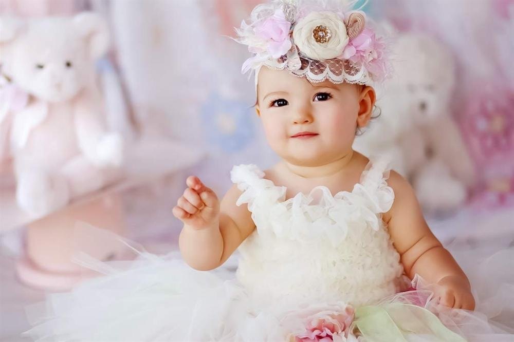 60+ Gợi ý tên con gái lót chữ Châu – Độc đáo, ý nghĩa và thu hút may mắn